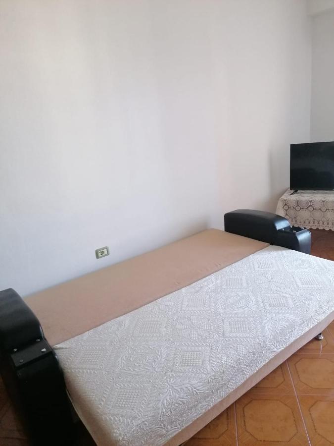 Appartamento Incantevole Con Posto Auto Privato Влёра Экстерьер фото