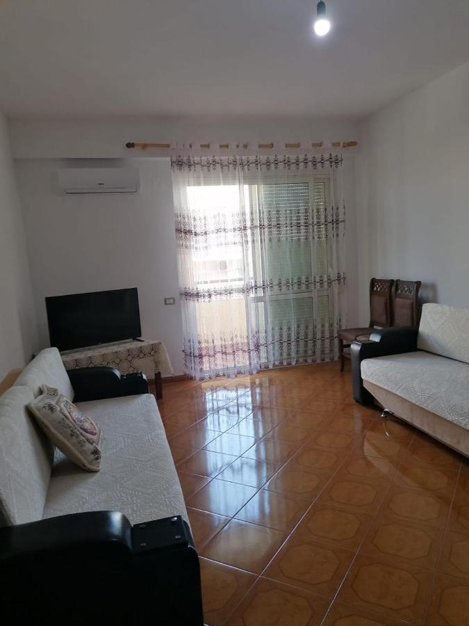 Appartamento Incantevole Con Posto Auto Privato Влёра Экстерьер фото