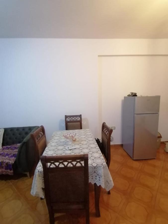 Appartamento Incantevole Con Posto Auto Privato Влёра Экстерьер фото